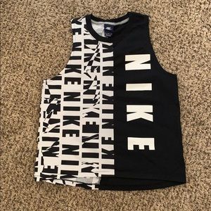 Nike Black & White Tank Top Sz M